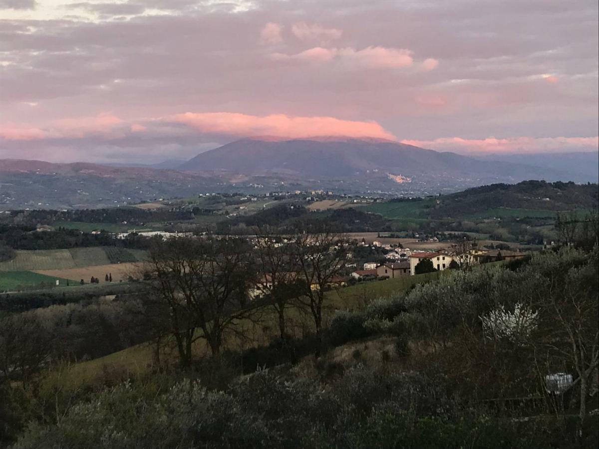 Casale Mille E Una Notte Perugia Dış mekan fotoğraf